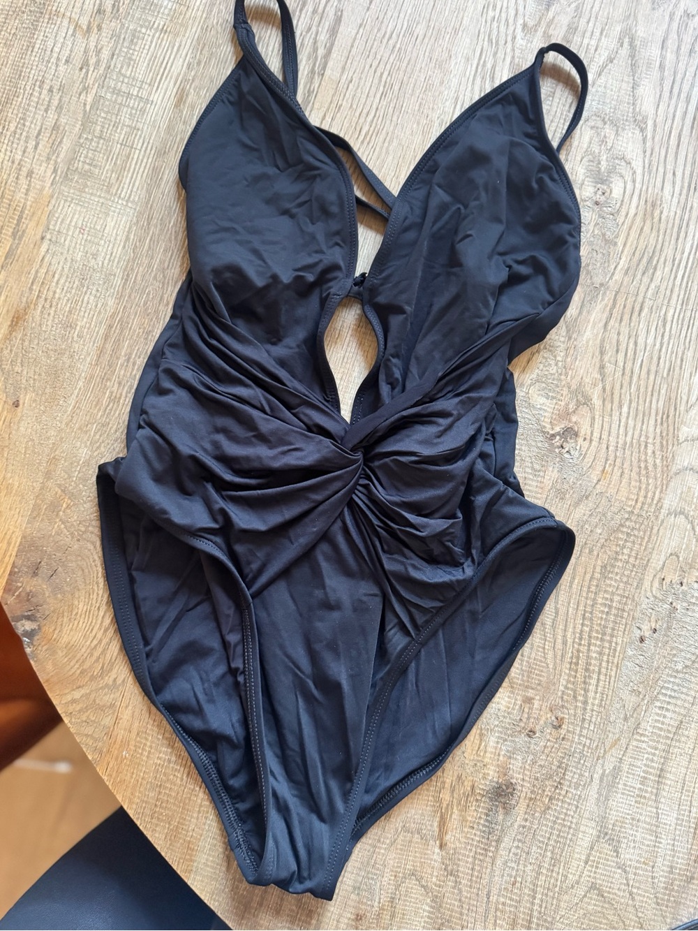 La Blanca Black Twist-Detail One-Piece Swimsuit